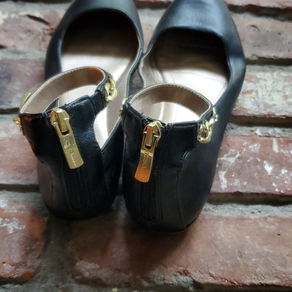 BCBG flats - Picture 4 of 4